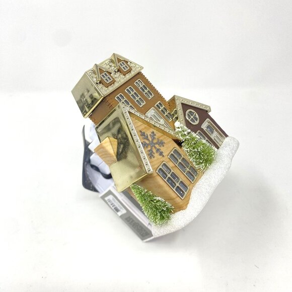 Bath & Body Works Holiday Village Wallflower Fragrance Plug Winter Decor - Picture 7 of 7